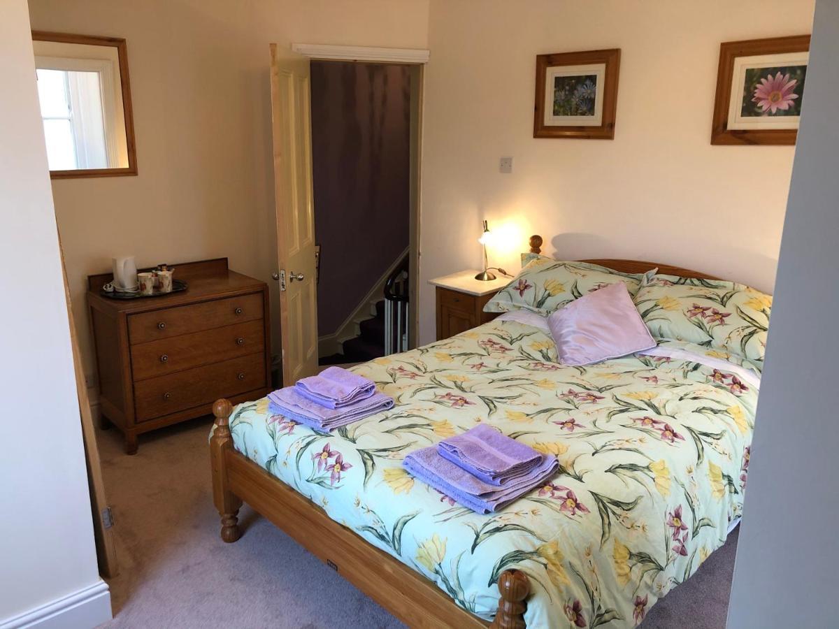 نيوتن أبوت Hartree Guest House المظهر الخارجي الصورة