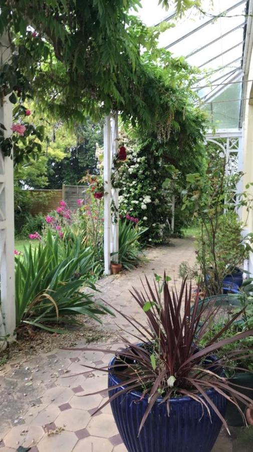 نيوتن أبوت Hartree Guest House المظهر الخارجي الصورة
