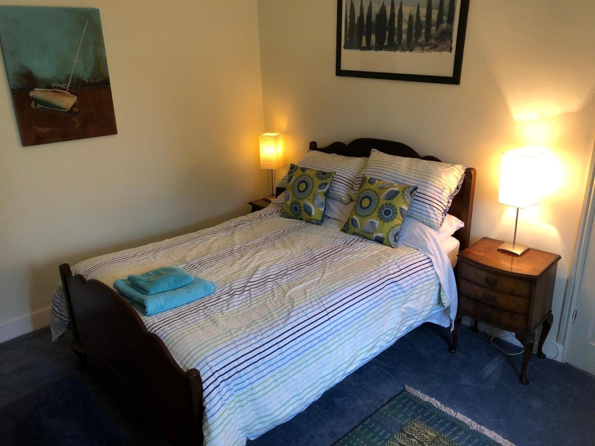 نيوتن أبوت Hartree Guest House المظهر الخارجي الصورة