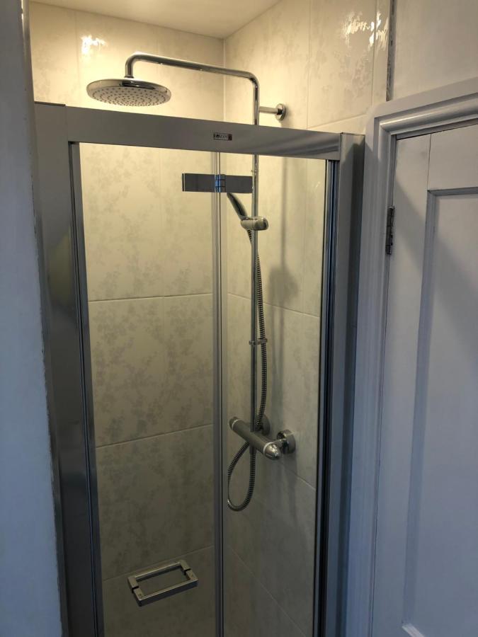 نيوتن أبوت Hartree Guest House المظهر الخارجي الصورة