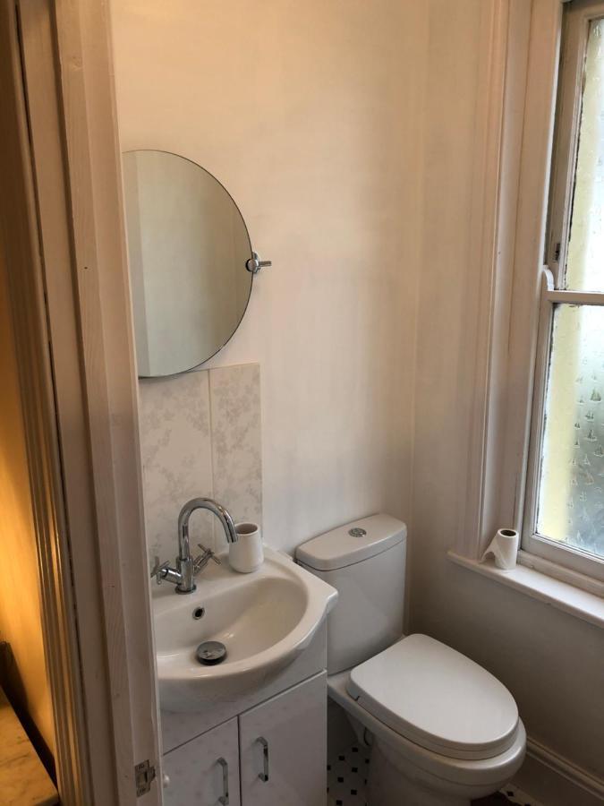 نيوتن أبوت Hartree Guest House المظهر الخارجي الصورة