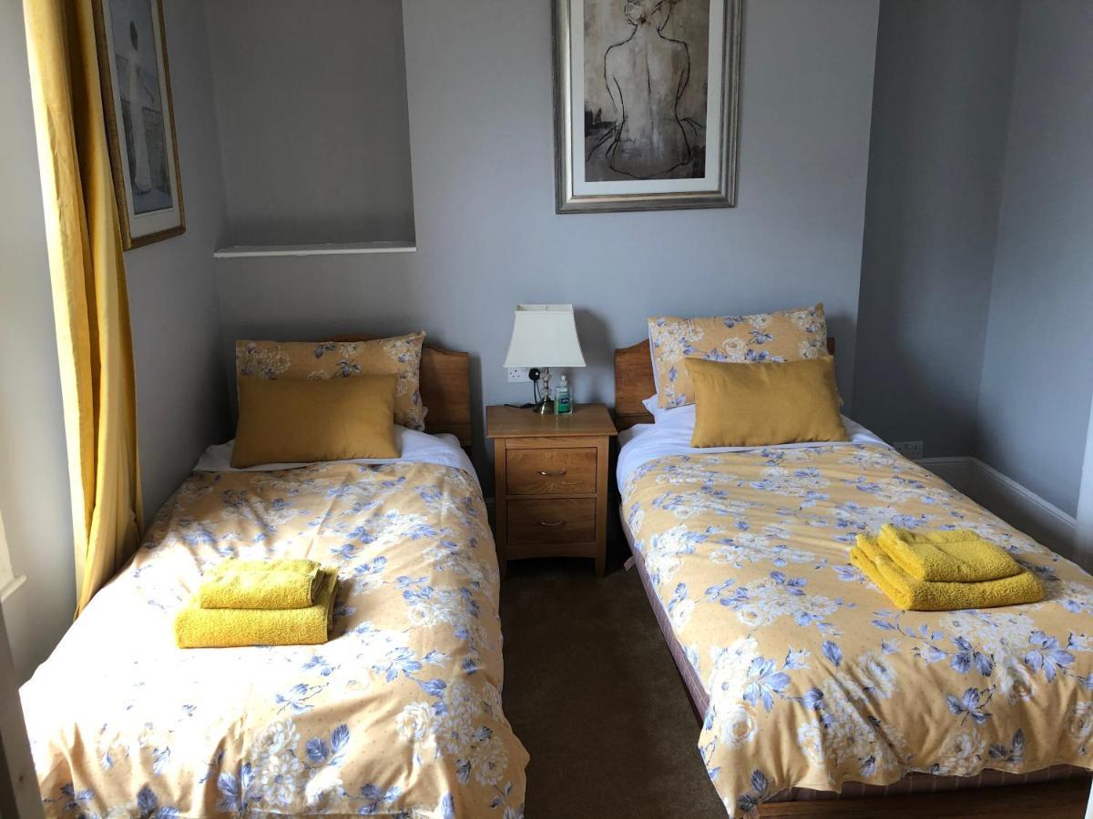 نيوتن أبوت Hartree Guest House المظهر الخارجي الصورة